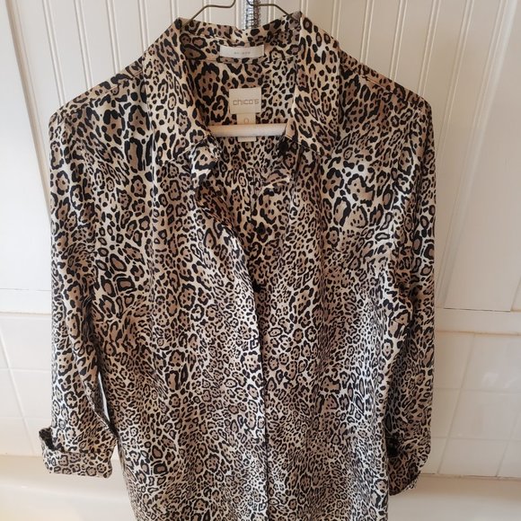 Chico's Tops - Chico's size 0 No-Iron Animal Print Button Down Blouse
